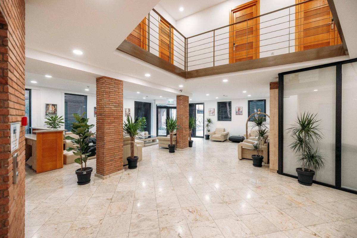 Atrium Boutique Hotel - Housity