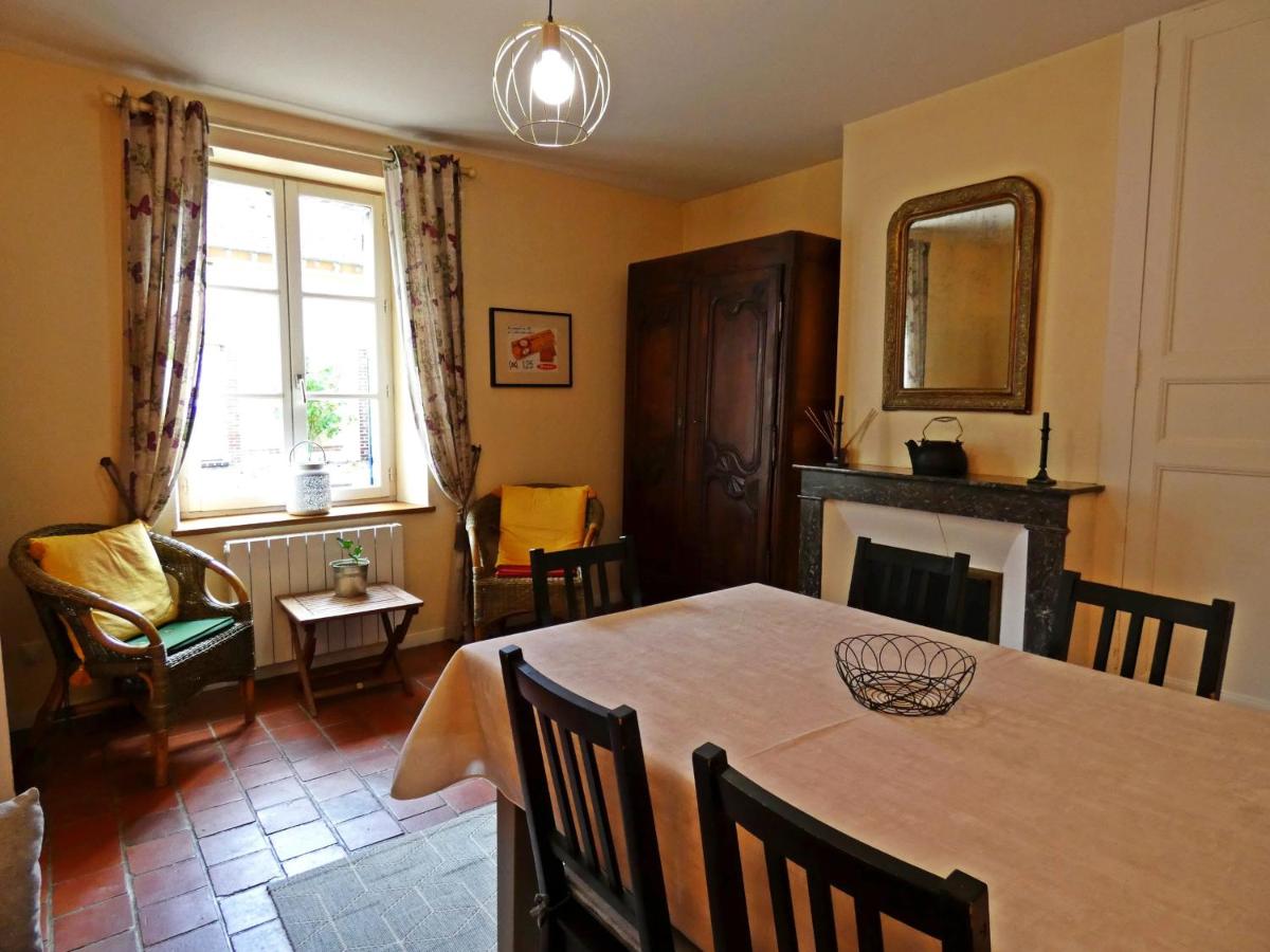Charmante maison avec piscine chauffée, cour fermée, proche Dreux et Chartres - FR-1-581-6 - Housity