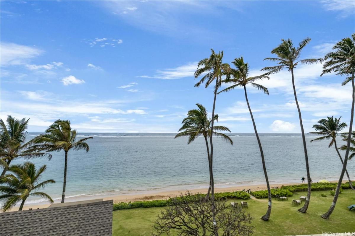 Stunning Ocean Views Condos in Oahu at Punaluu - Housity