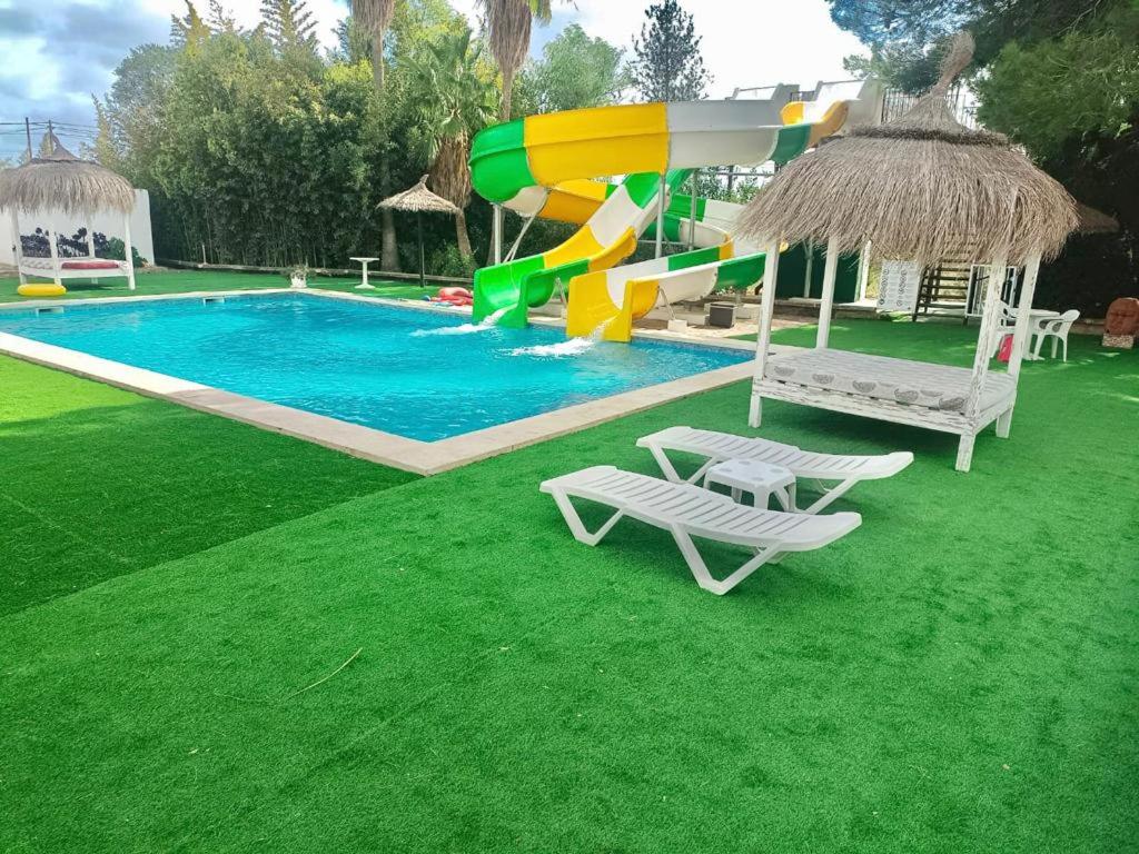 Villa Paradise - Housity