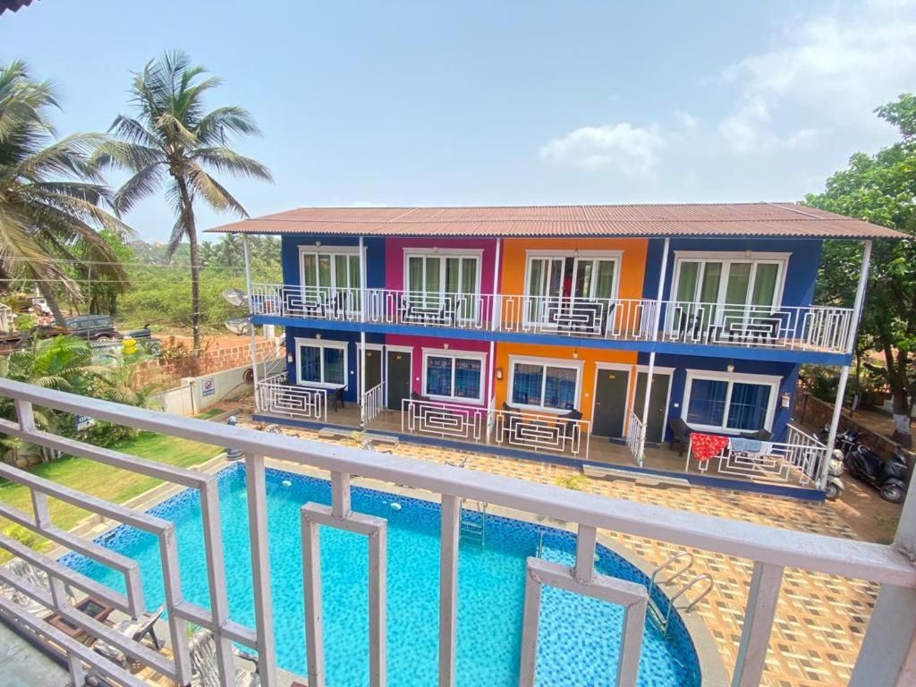 Royal Neptunian Beach Cottages Arambol Goa - Housity