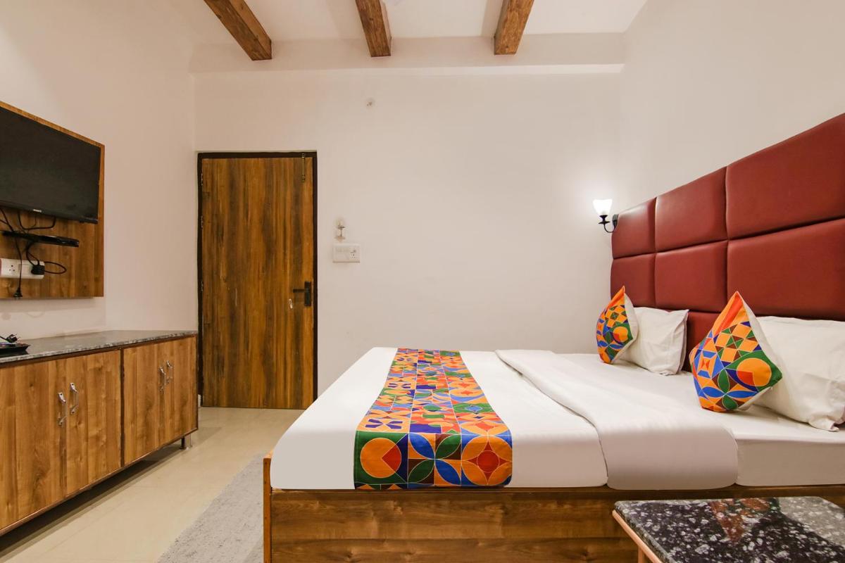FabHotel Grover - Housity