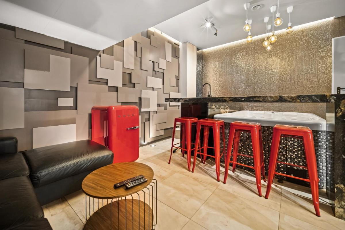 Secret Lounge - Cozy Studio with Sauna and Jacuzzi - Housity