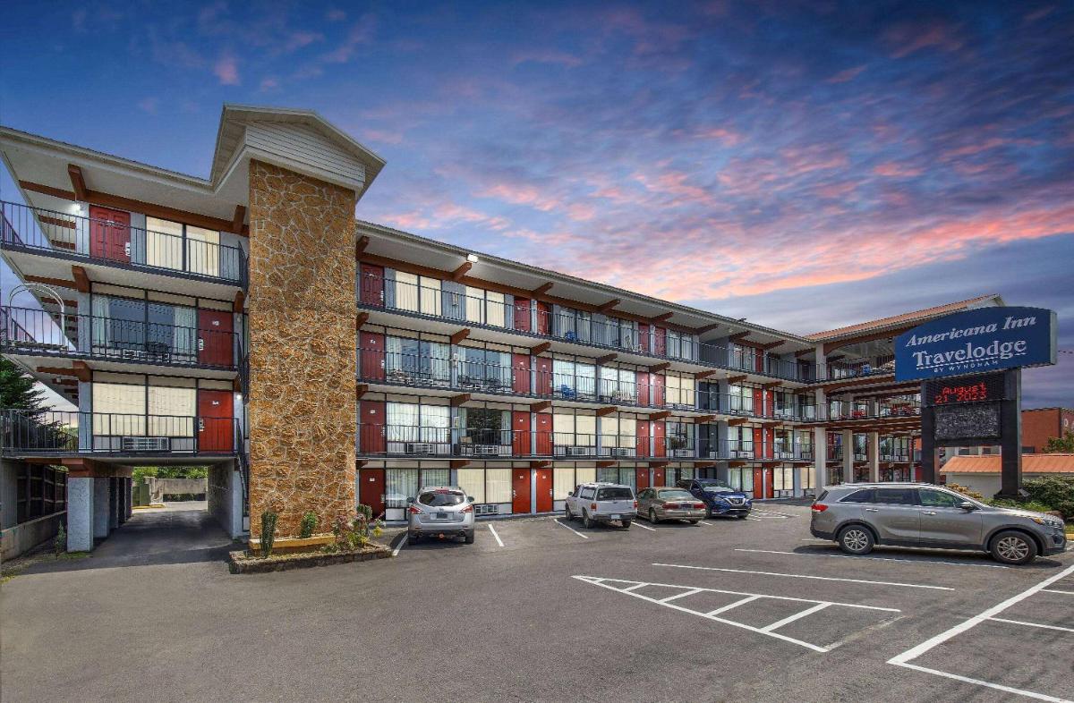 Americana Inn a Travelodge by Wyndham - Housity