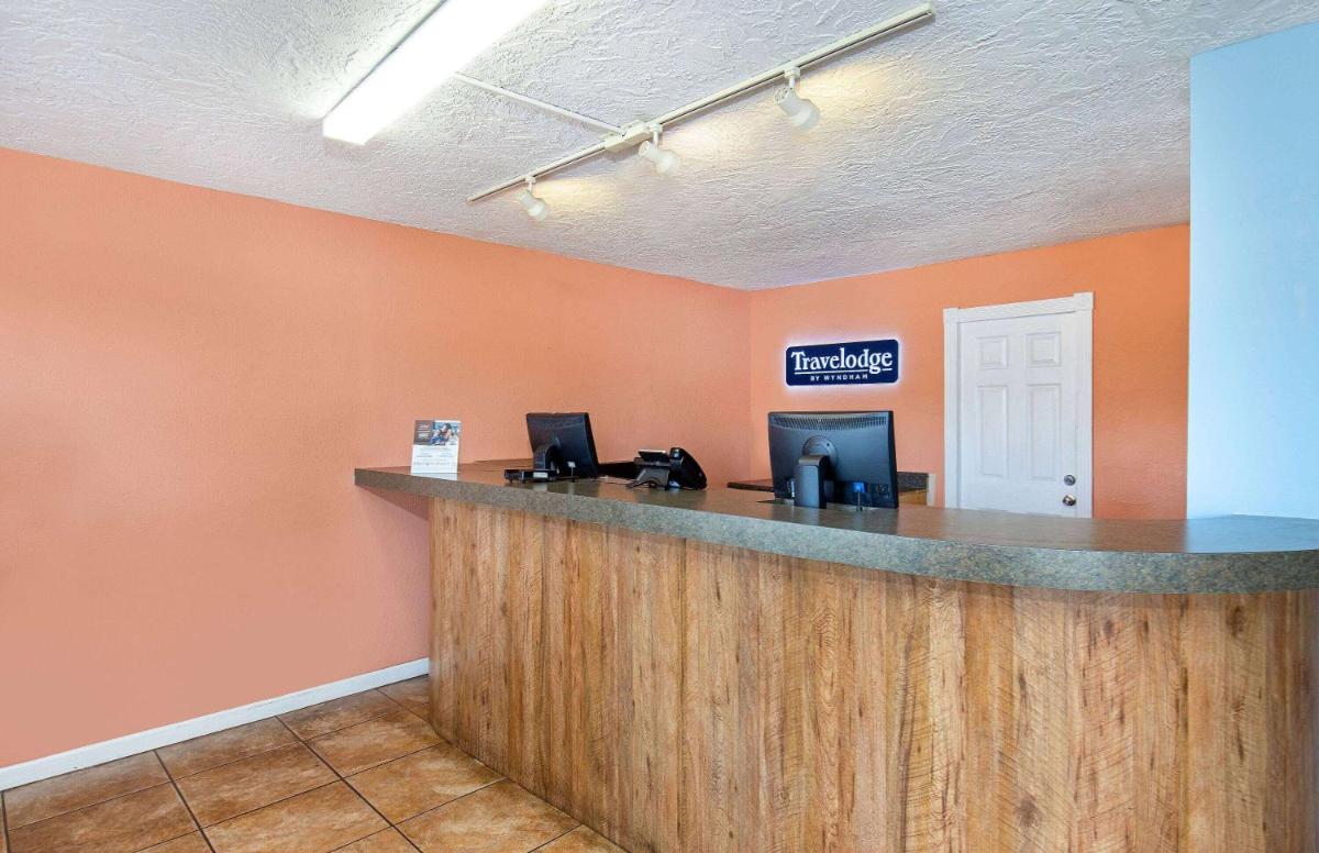 Americana Inn a Travelodge by Wyndham - Housity