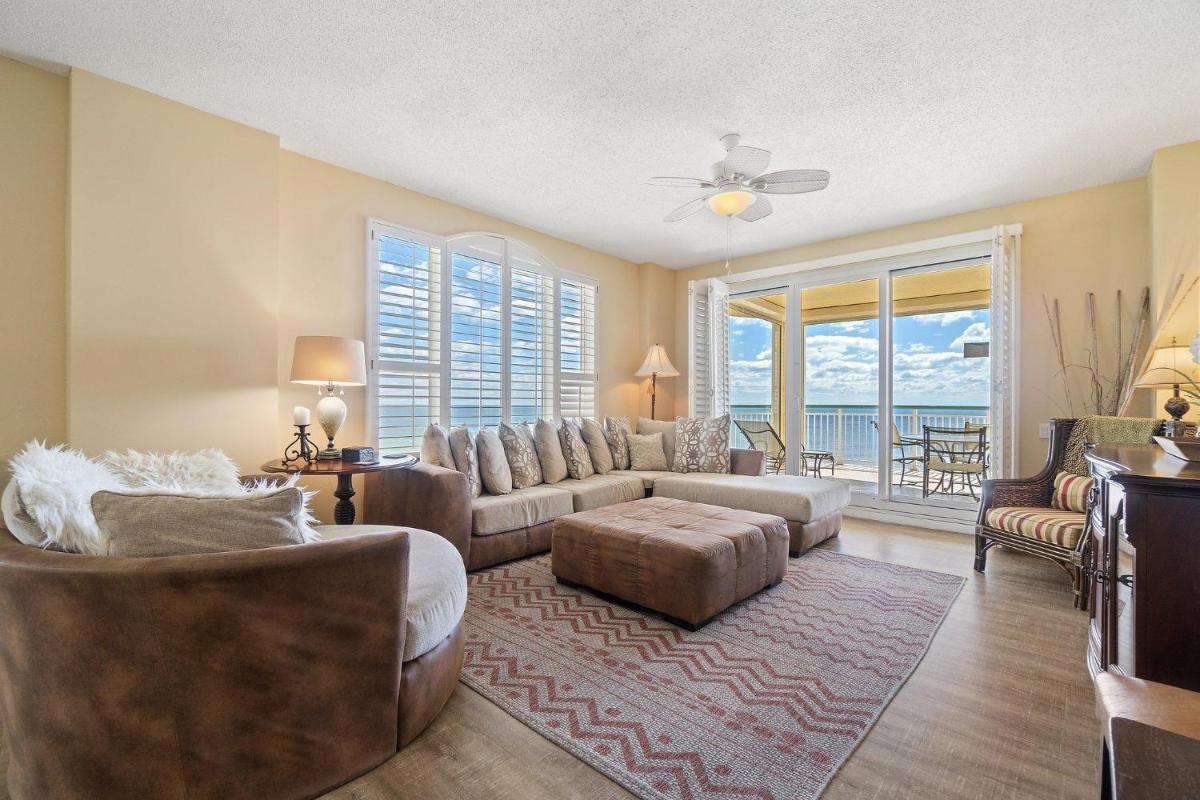 Beach Colony Tower 9A - Housity