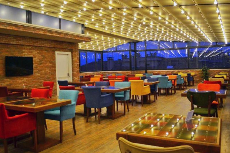 Suitetrails - GRAND DELUX HOTEL