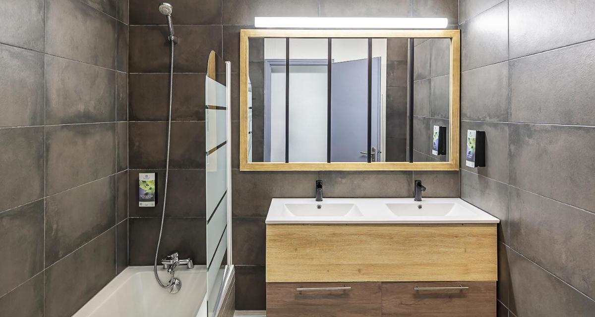 Salle de bains dans l'établissement Sure Hotel by Best Western Annecy