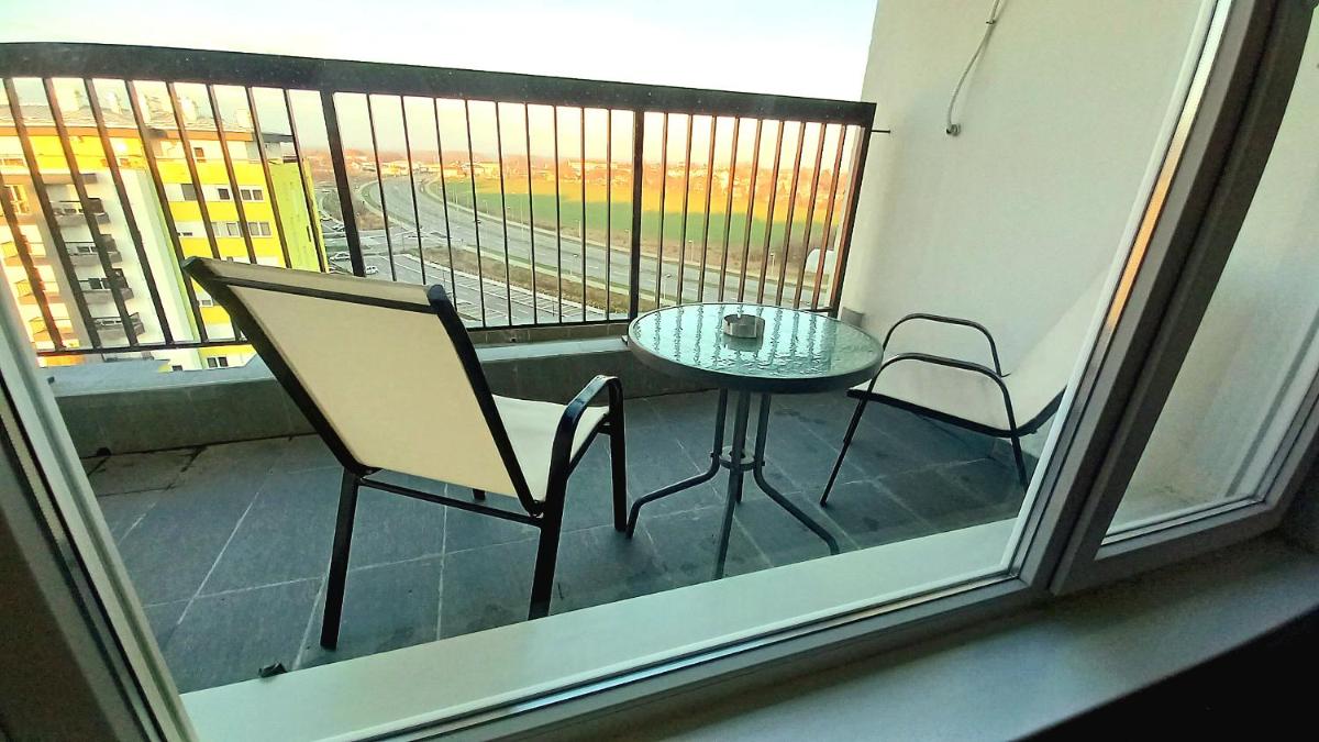 Penthouse Danube Exclusive, Parking, 90m2, Wifi - Housity
