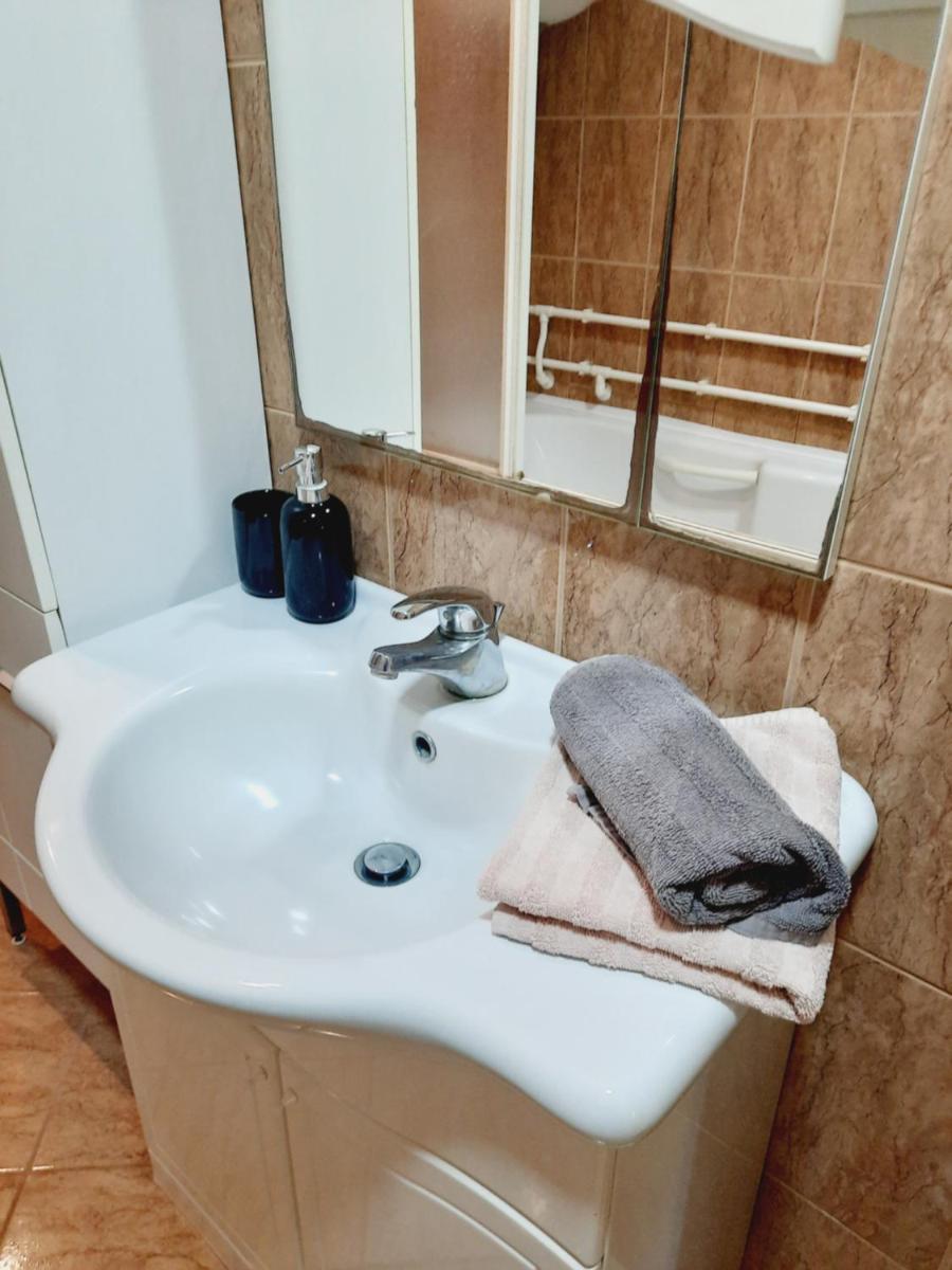 Stan na dan DUNJA 1 - Housity