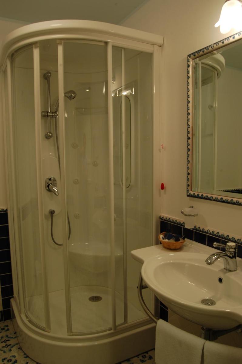 Hotel Bougainville - Hizvo