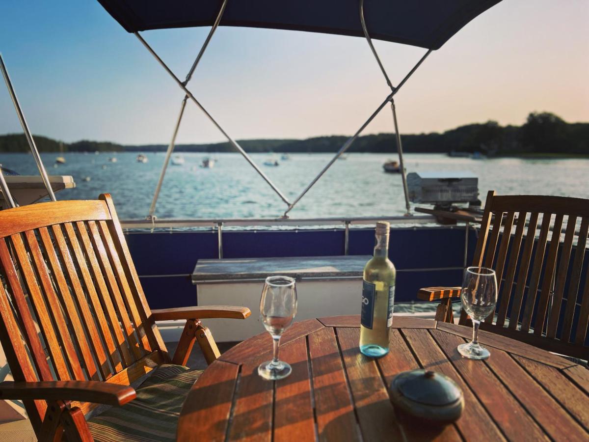 Maine Bed & Boat, Mazu - Housity