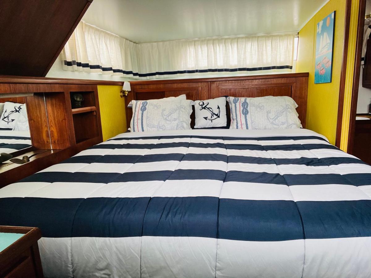 Maine Bed & Boat, Mazu - Housity