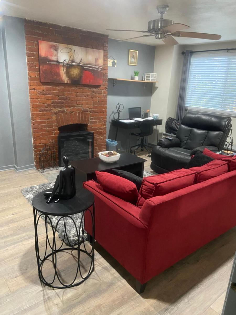 Cuddys Place - Housity