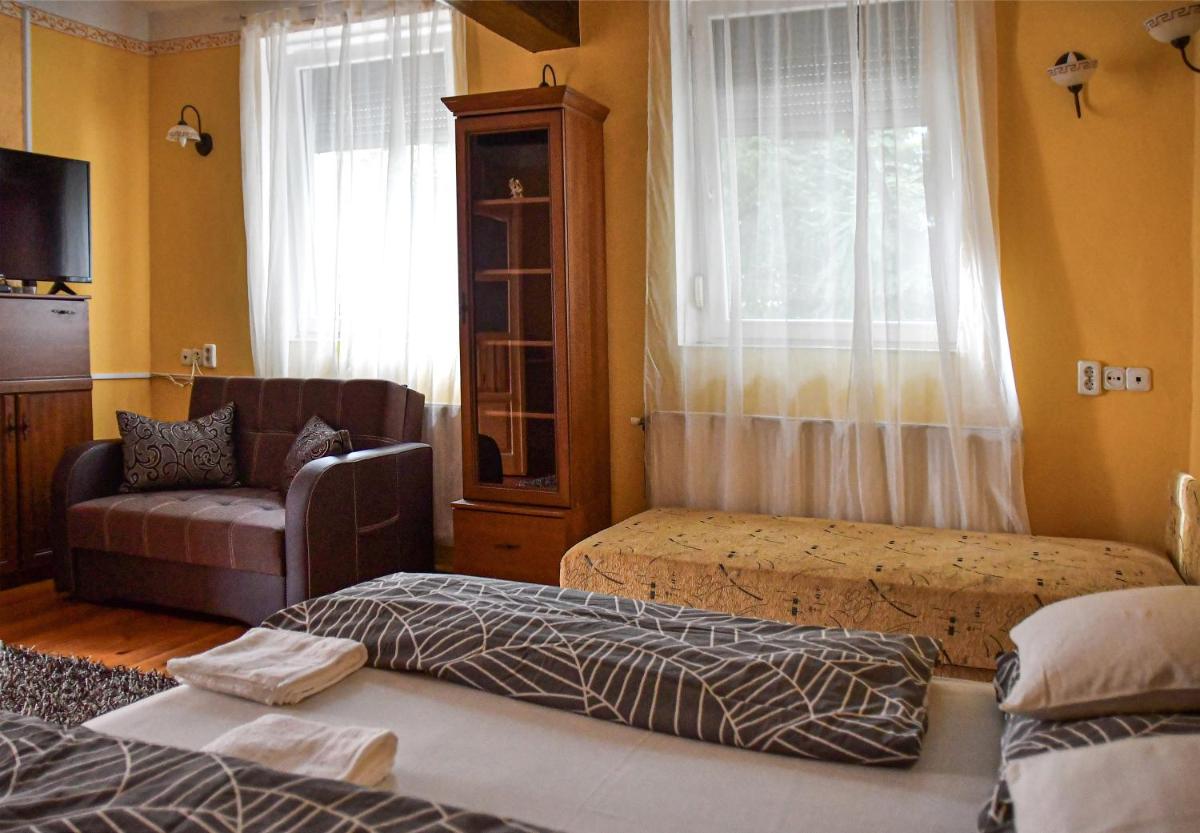 Klára Apartman - Housity