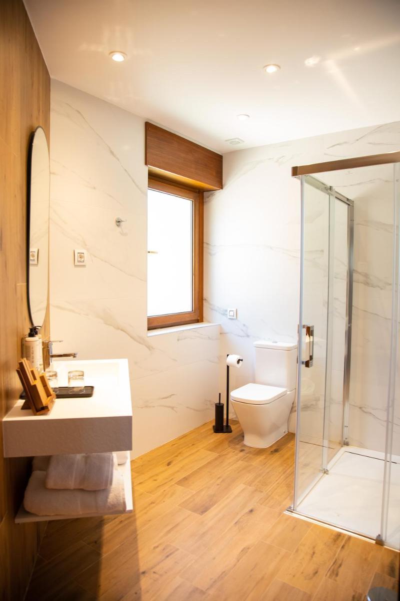 Un baño de Hotel Spa Viña Real