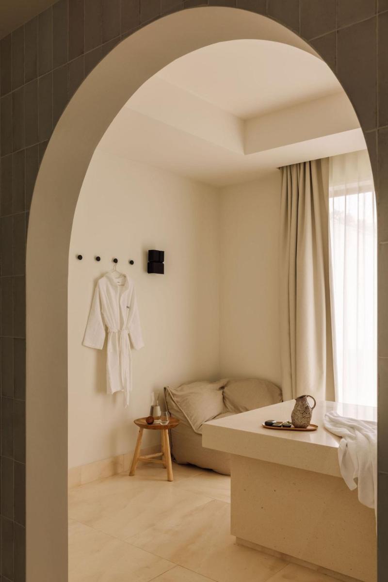 Uma cama ou camas num quarto em Aethos Ericeira