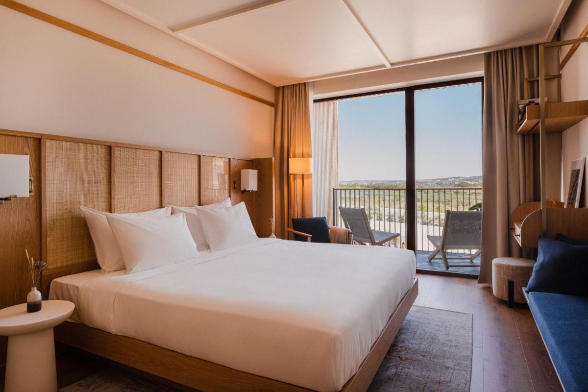 Uma cama ou camas num quarto em Aethos Ericeira