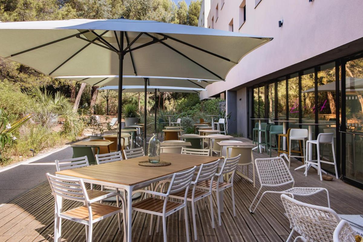 Holiday Inn - Marseille Airport by IHG - Housity
