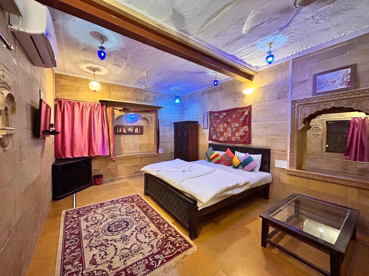 Hotel Pol Haveli Jaisalmer - Housity
