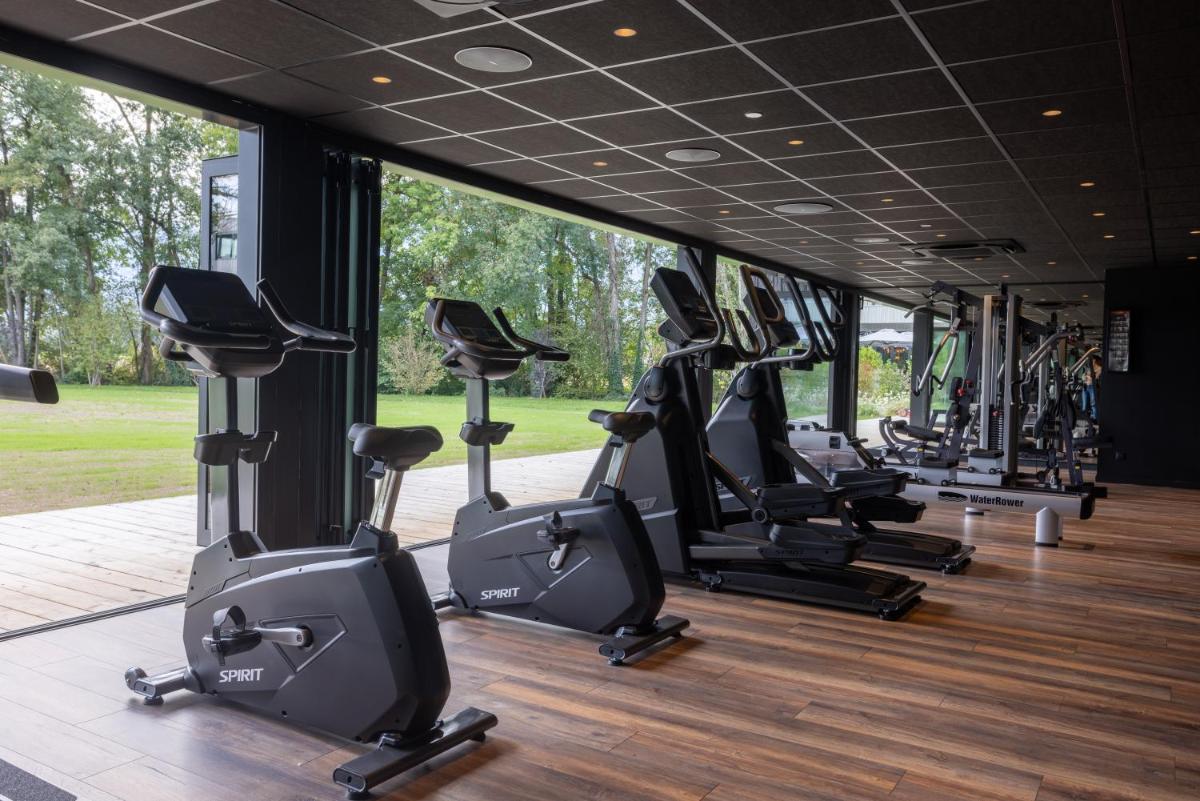 Salle ou équipements de sports de l'établissement Miura
