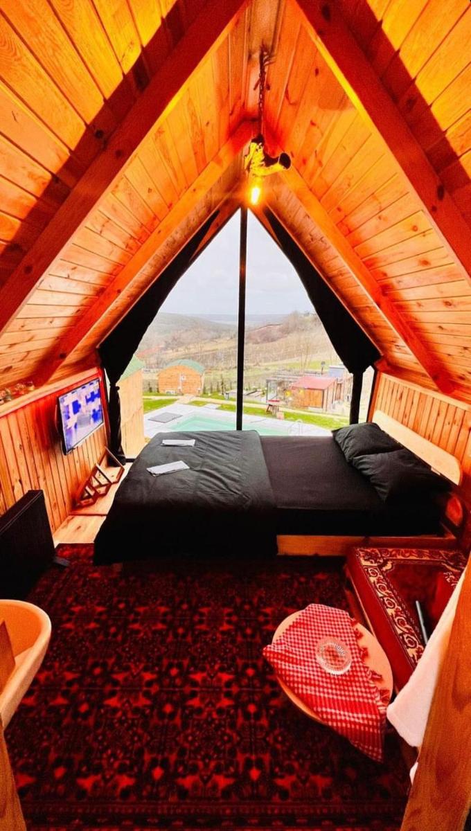 Nirvana Bungalov - Housity
