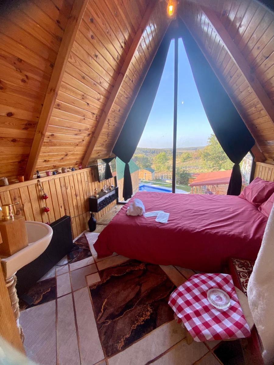 Nirvana Bungalov - Housity