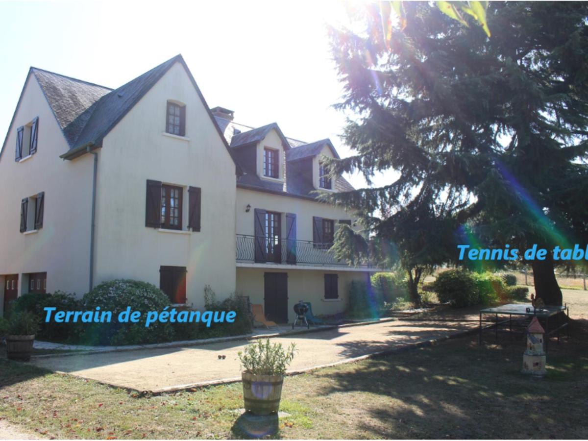 Grande Maison de Campagne avec Jardin Clôturé, Pétanque et Ping-Pong - Idéale Familles - FR-1-410-182 - Housity