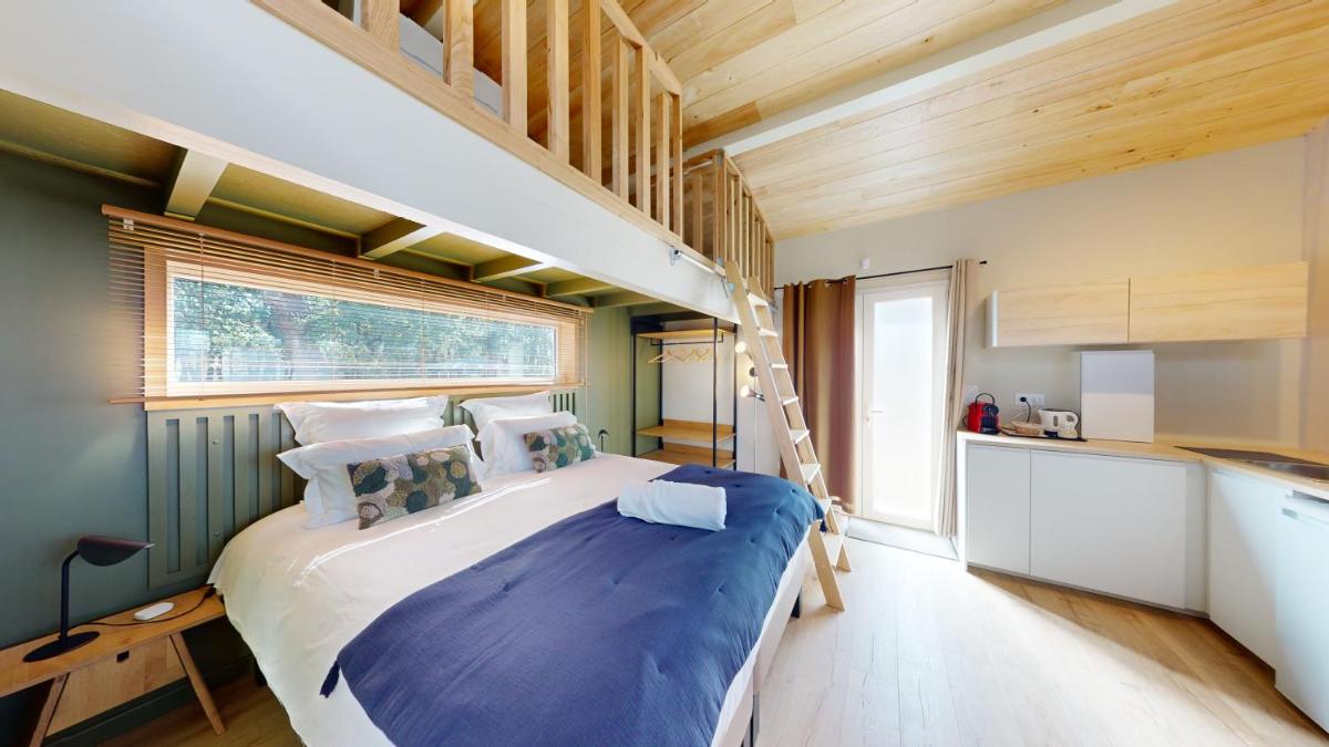 LA PLANETTE - Housity