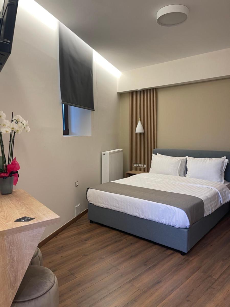 11 Luxury Apartments.. - Housity
