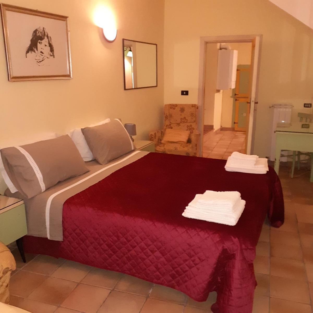 Casa nel vicoletto - Housity