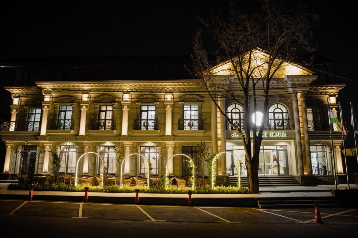 WELLFORT HOTEL - Housity