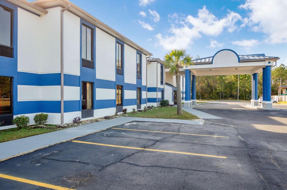 Motel 6 Moss Point, MS - Housity