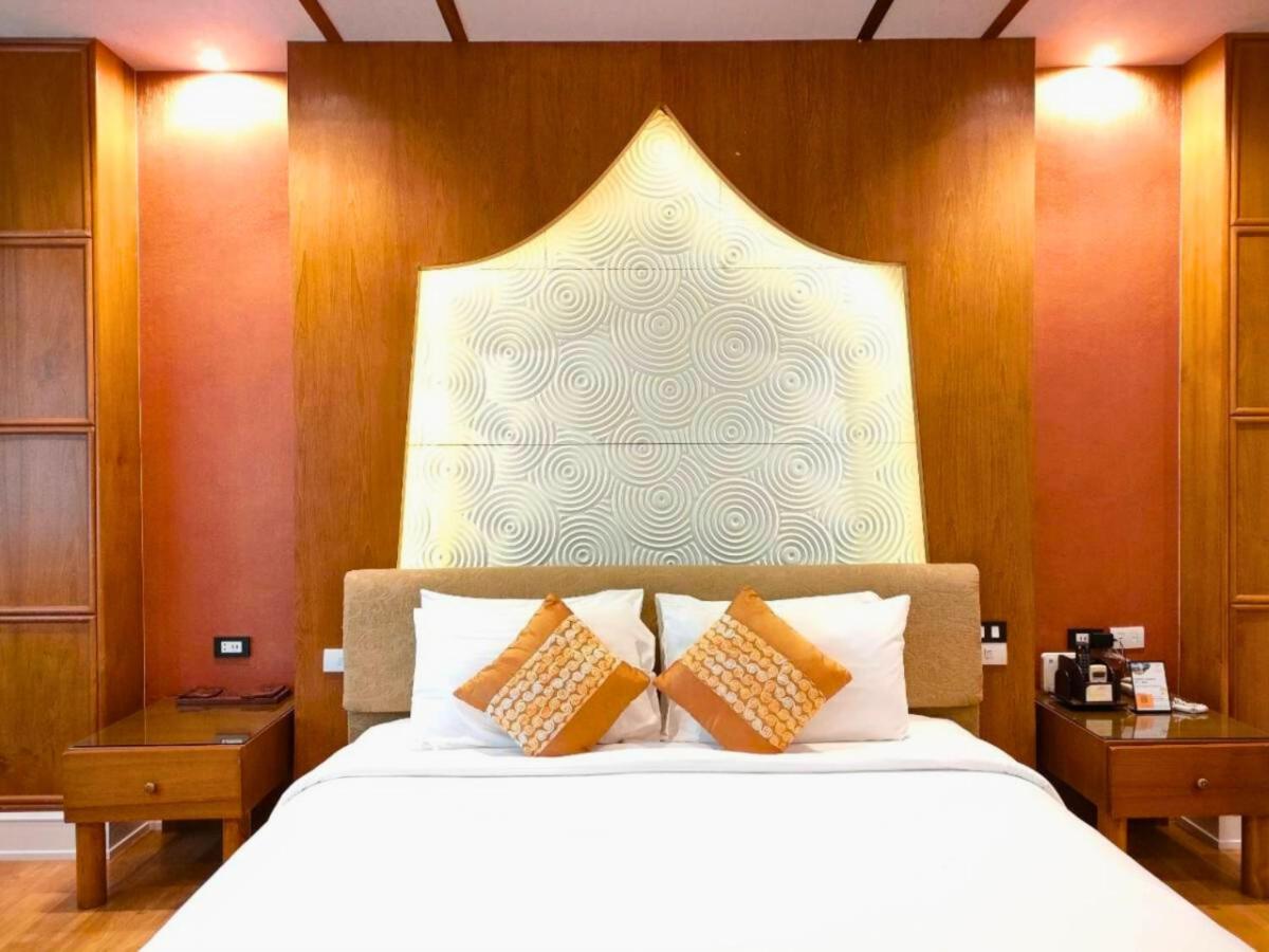 Vartika Resovilla Kuiburi Beach Resort and Villas - Housity