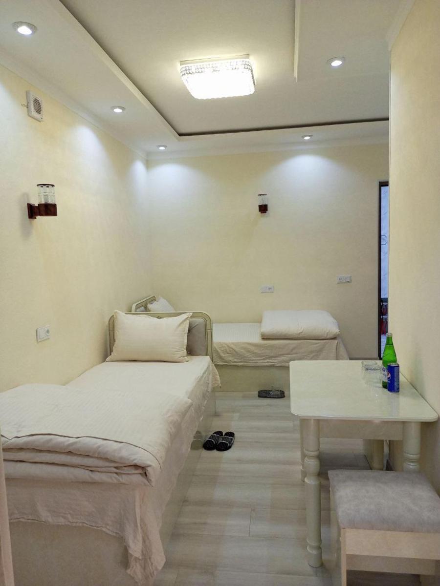 Suitetrails - Hotel DARI ZANJIR Family guest house