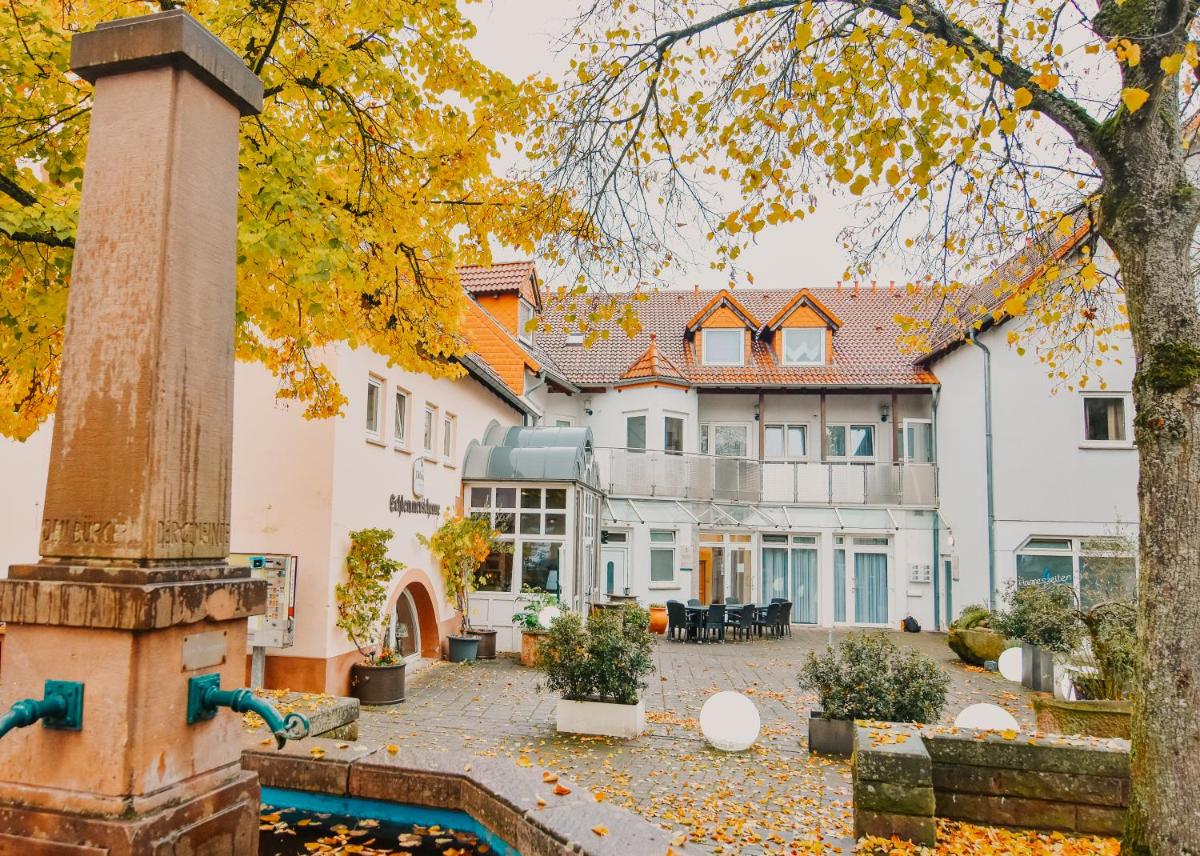 Hotel zur Schlemmerscheune - Housity
