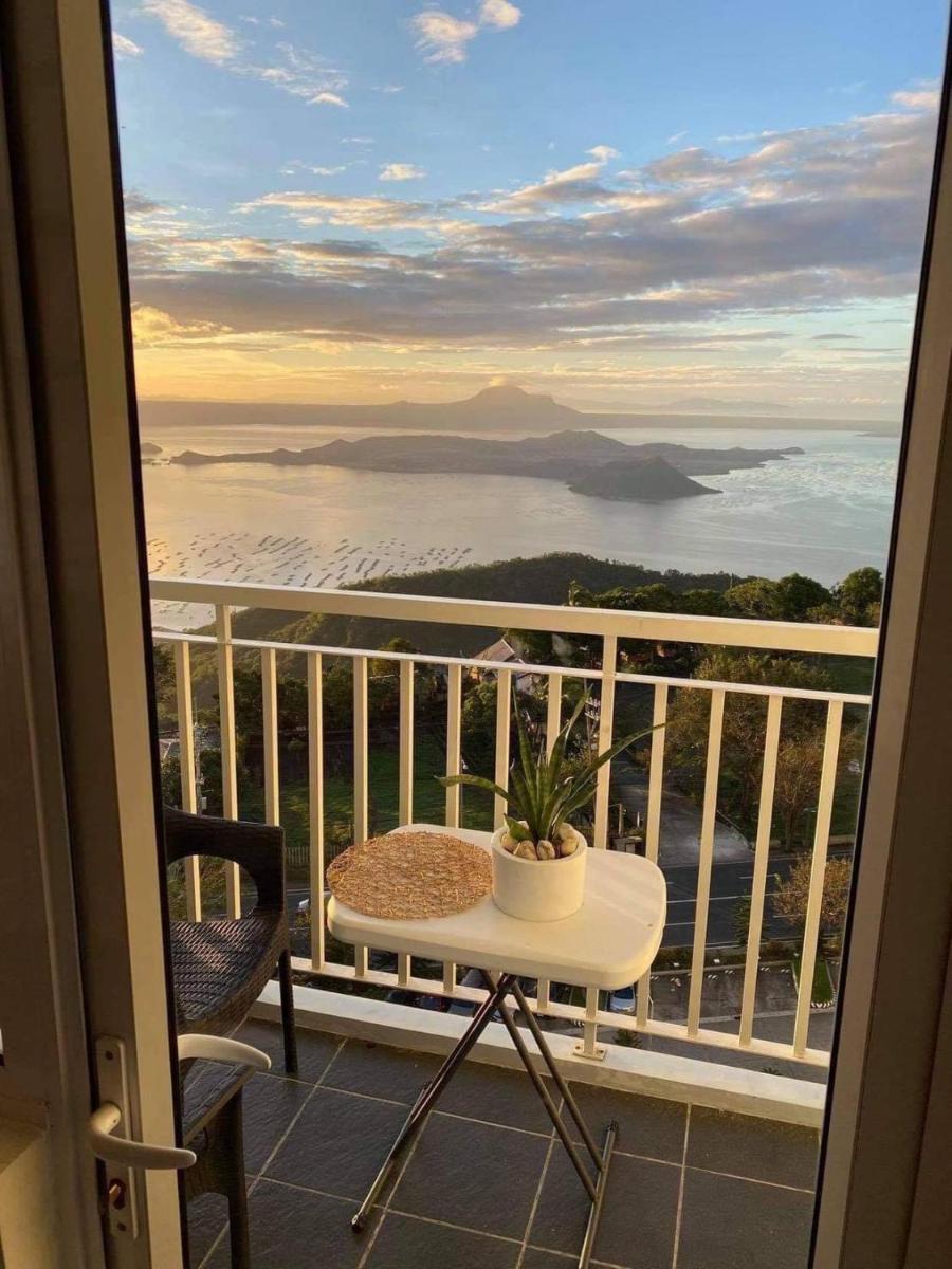 Taal View Condo by Liza - Housity