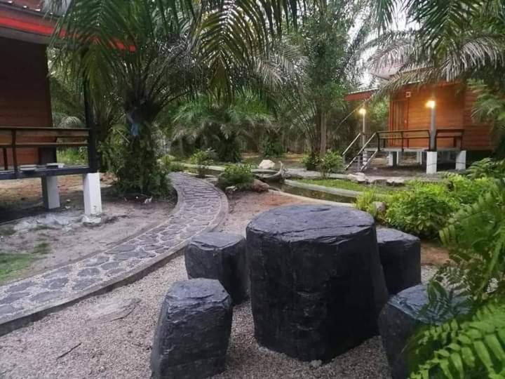สบายคันทรีรีสอร์ท ปากเมงSa-buy country resort Pak Meng - Housity