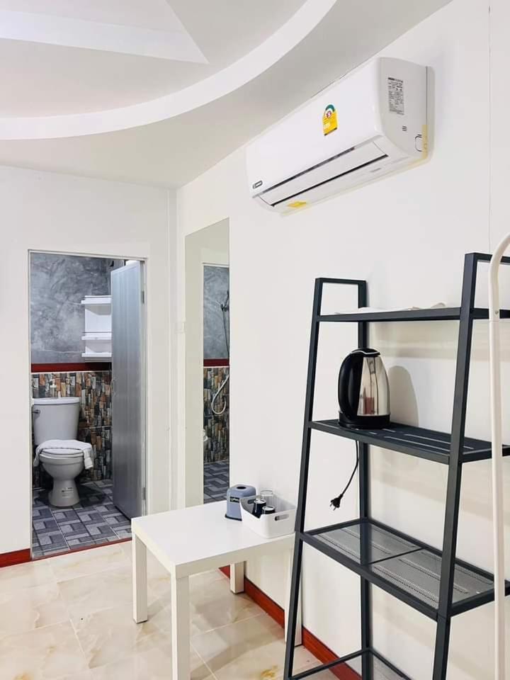 สบายคันทรีรีสอร์ท ปากเมงSa-buy country resort Pak Meng - Housity