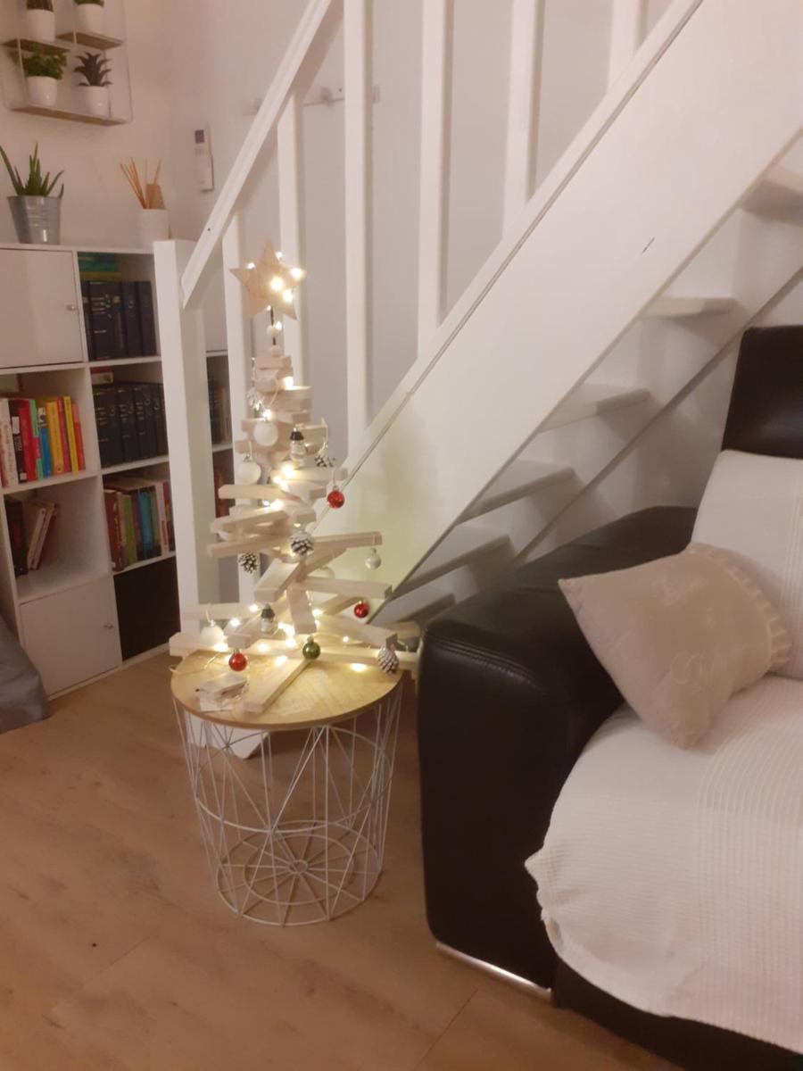petite maison cosy avec exterieur - Housity