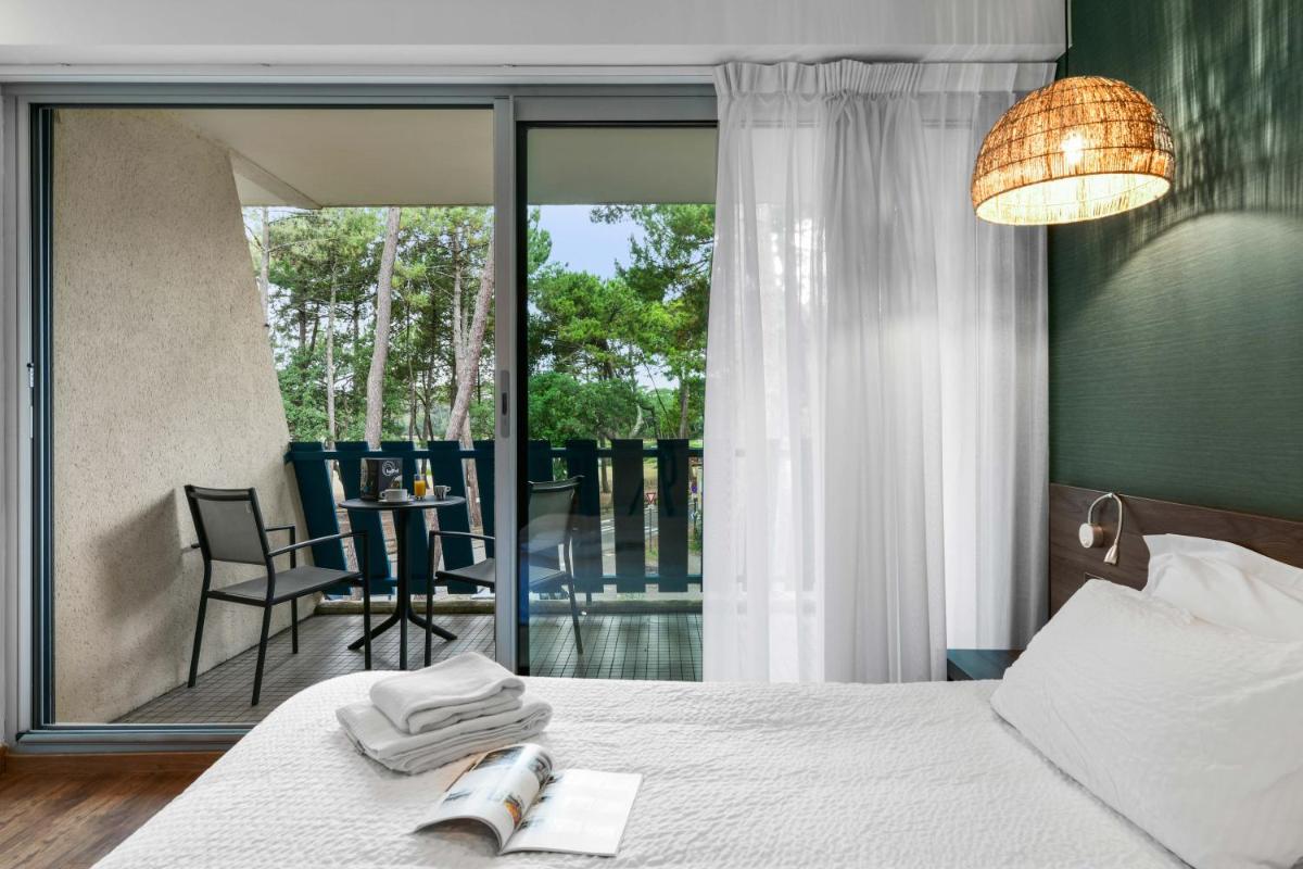 Hotel Logis Lacotel - Housity