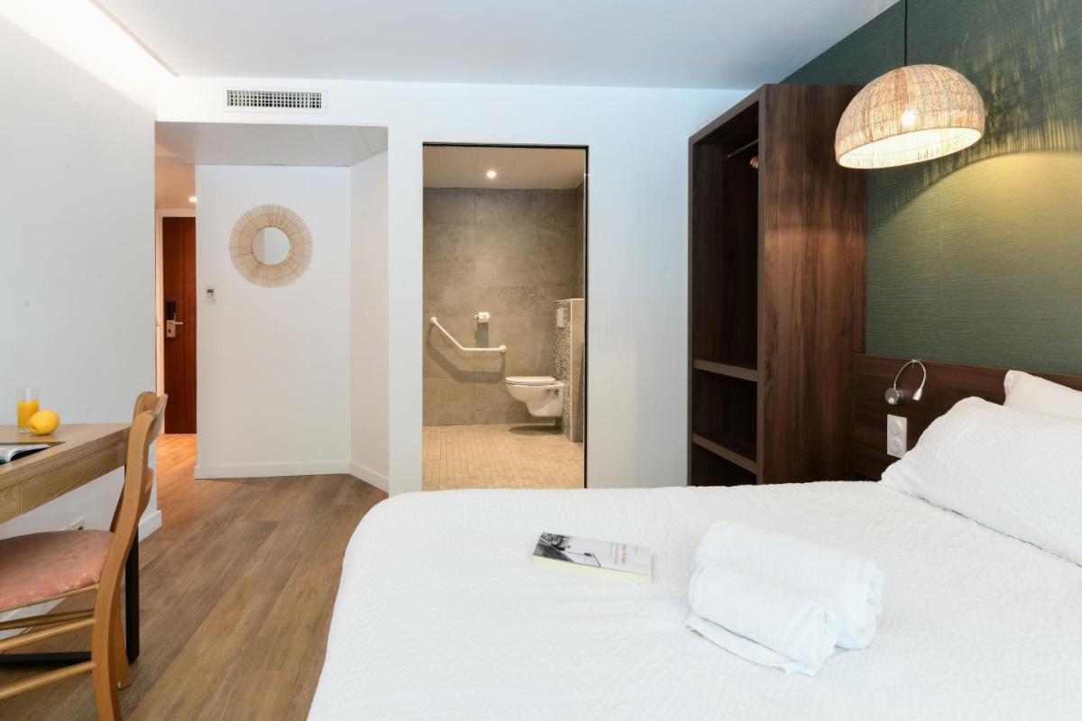 Hotel Logis Lacotel - Housity