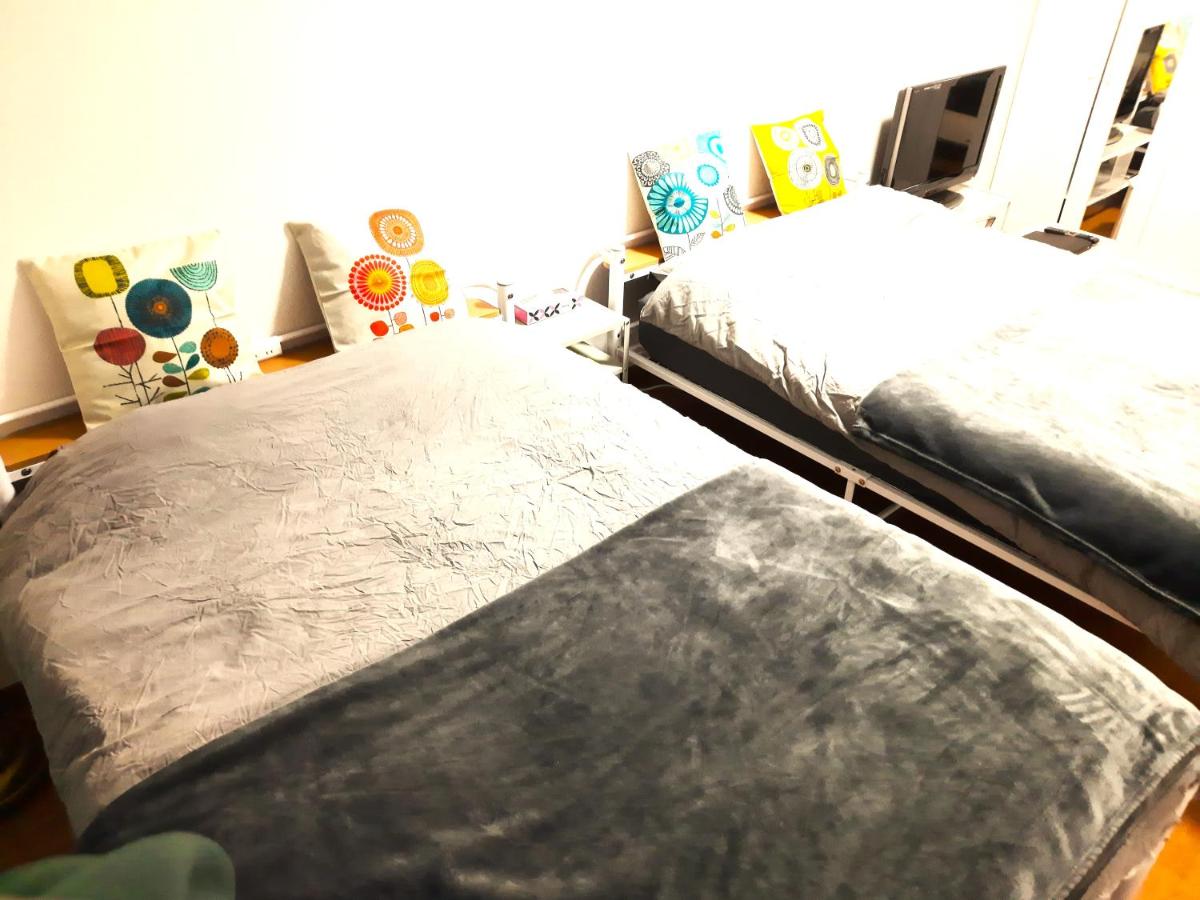 Shinjuku Harusame Apartment -Twin room- - Housity