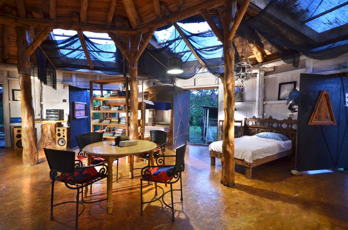 EcoRoundHouse - Housity