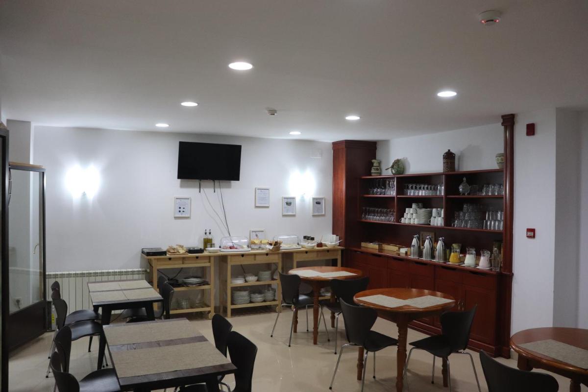Hostal-Casa Rural Rosa-Nonna - Housity