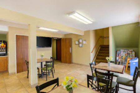 Edn Hotel Kearney - Housity