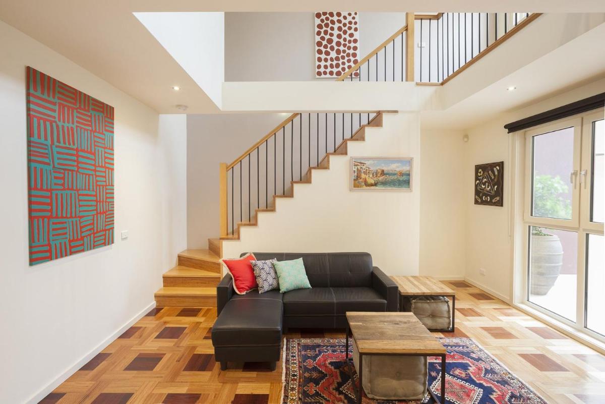 Suitetrails - Boutique Stays - Elwood Hideaway