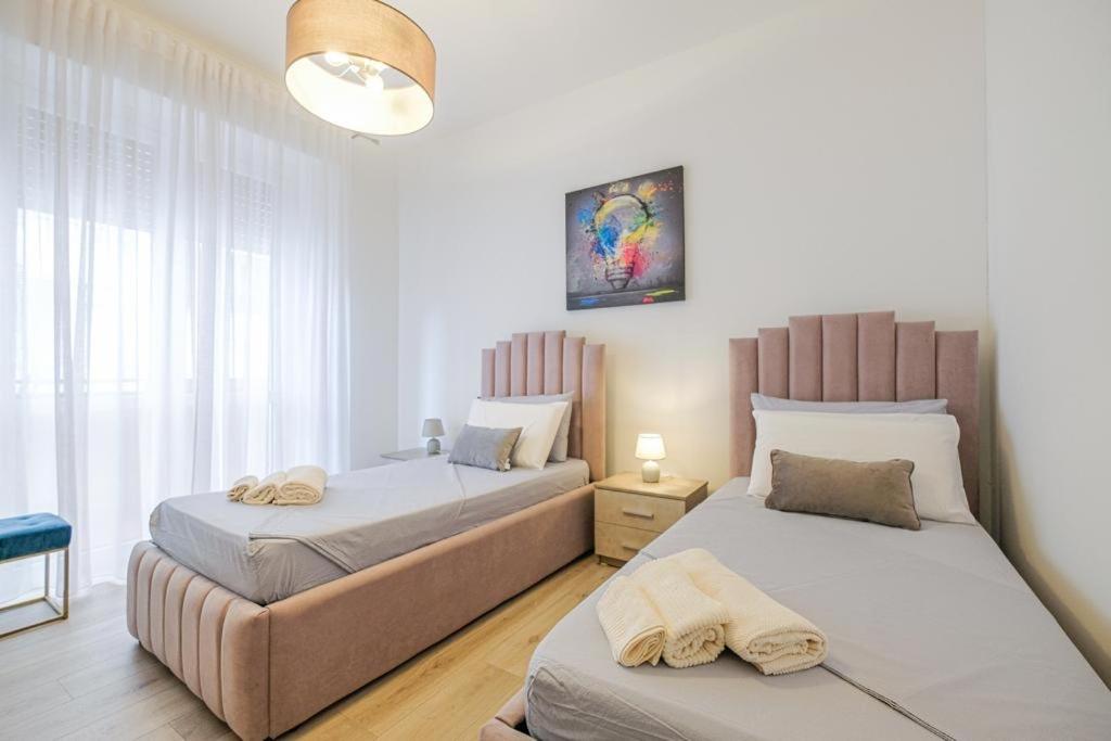 SBS Room Rental - Housity