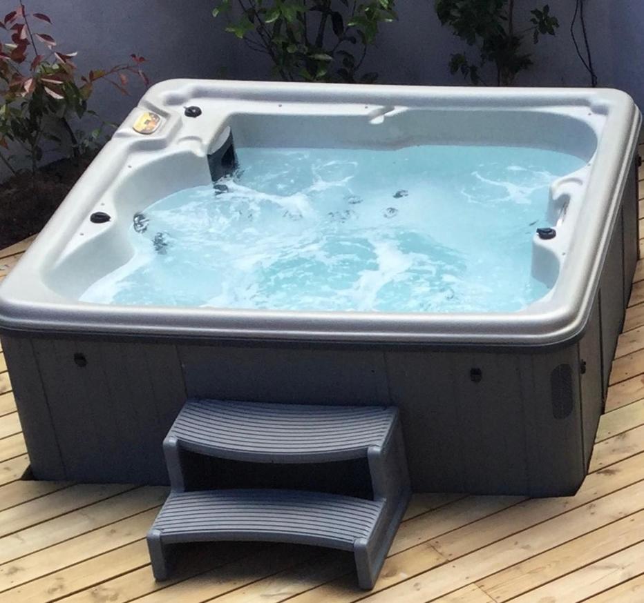 Appartement avec jacuzzi - Housity