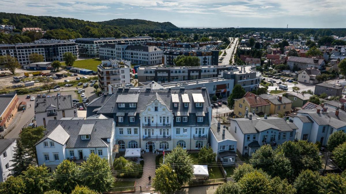 Rewita Międzyzdroje - Grunwald - Housity